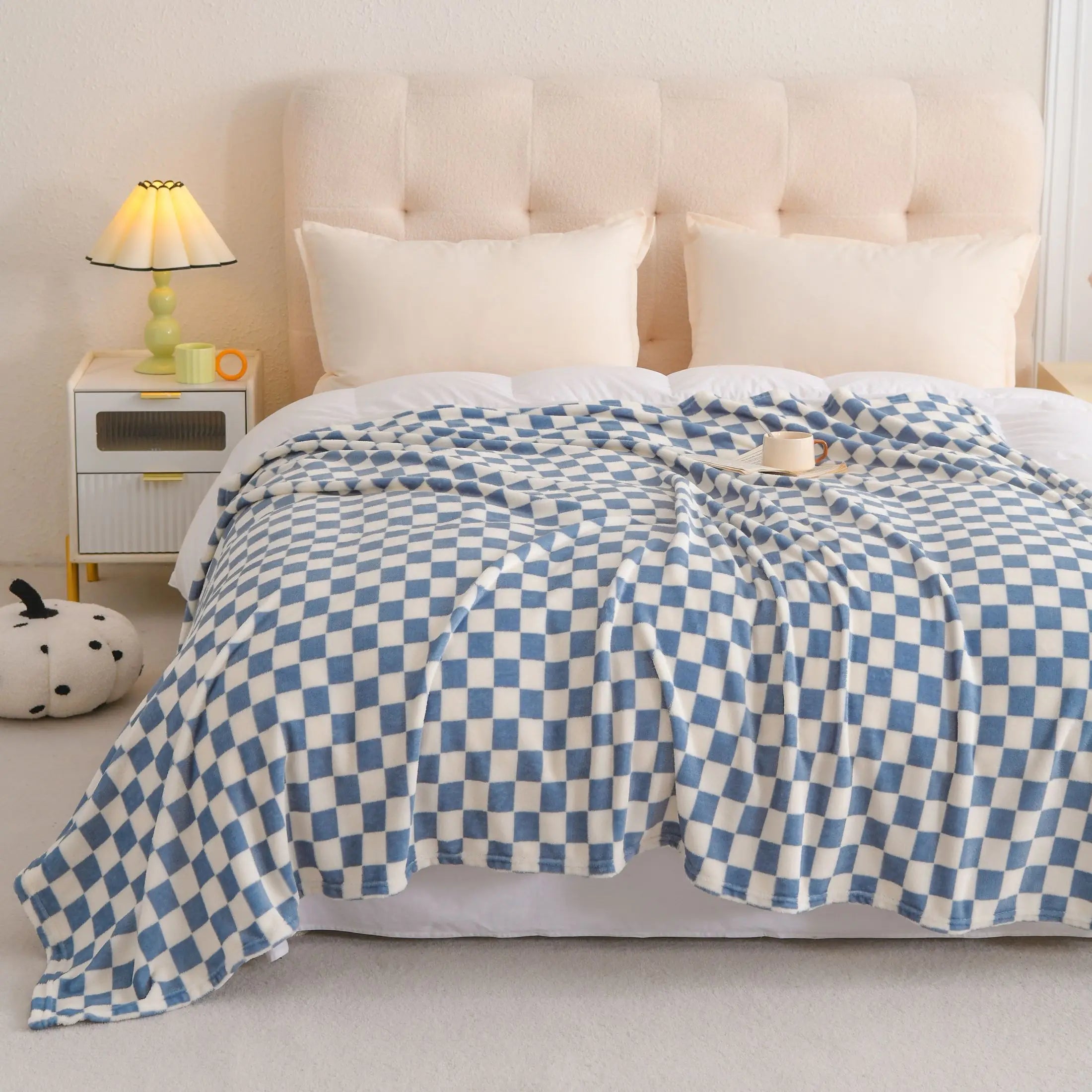 1Pc Fleece Blanket Nap Blanket for All Seasons（50*60IN)(60*80IN)