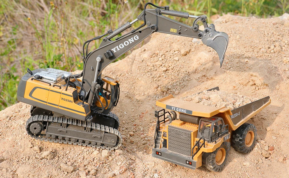 11Channel Remote Control Excavator Alloy and Plastic RC Construction Equipment for Kid
