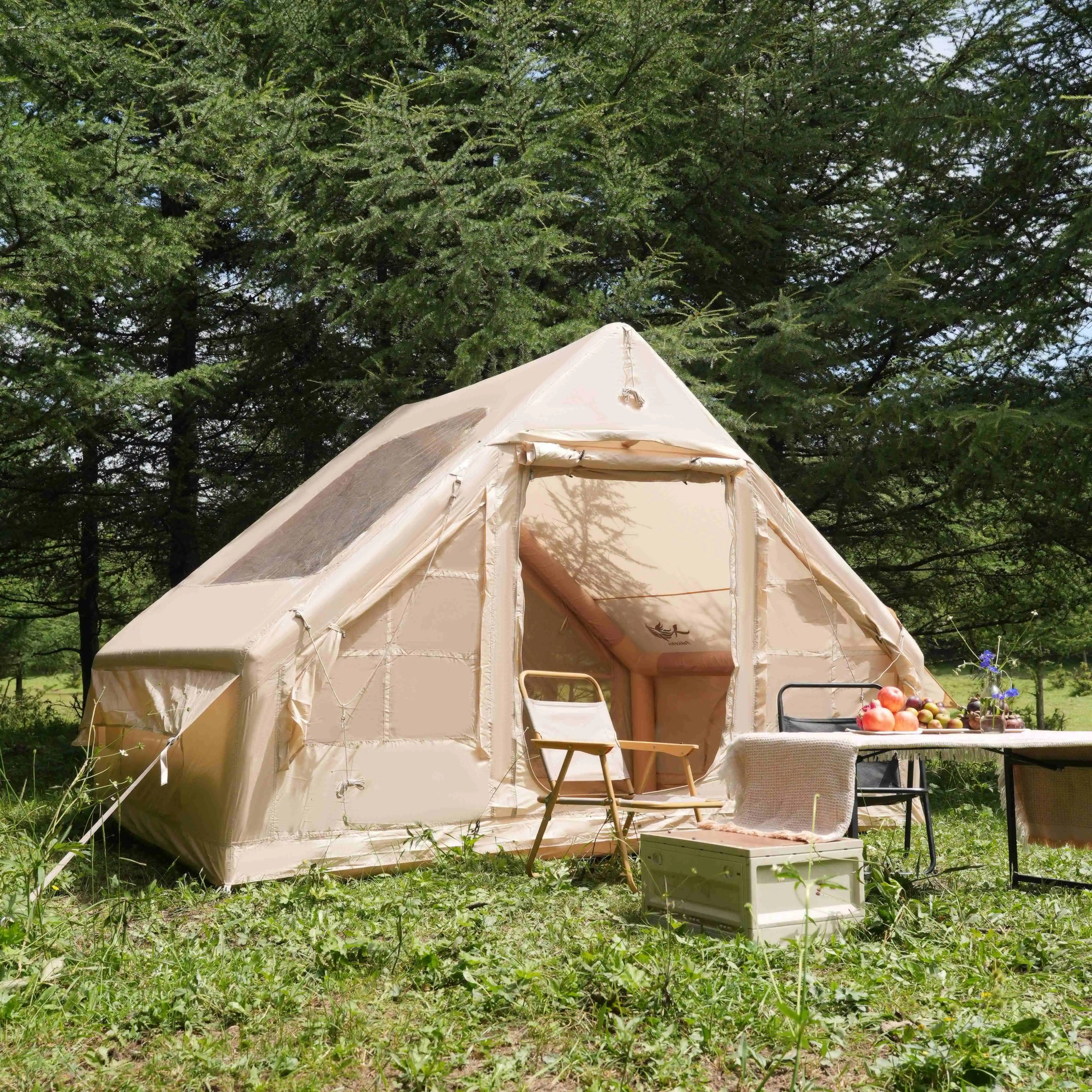 Inflatable Tent With Skylight, Pump, 4-6 Person Outdoor Family Luxury Tent