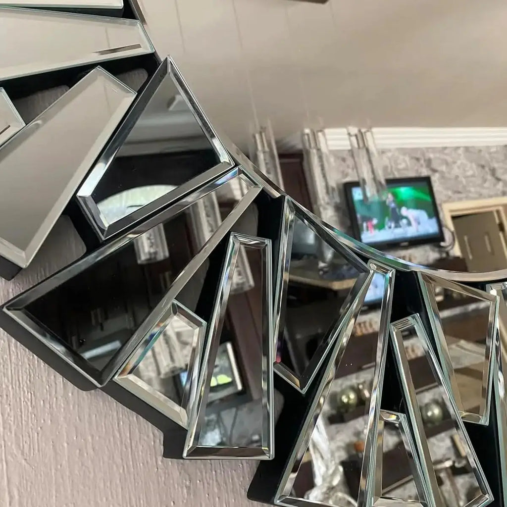 Unique Sunburst Decorative Wall Mirror Round 800MM Silver Beveled Glass Accent Mirrors Bathroom